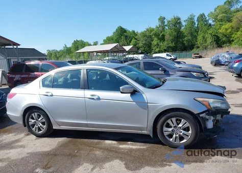 2011 Honda Accord 2.4 Lx-P from USA, damaged, VIN 1HGCP2F48BA068754
